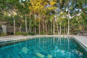 A Perfect Stay - 2 James Cook Apartments Byron Bay